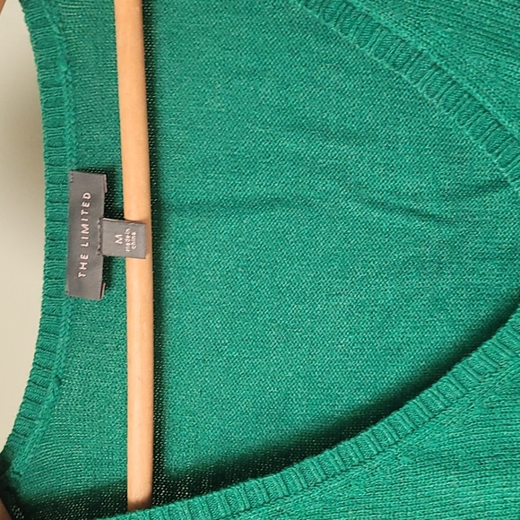 Sweater - Picture 2 of 2